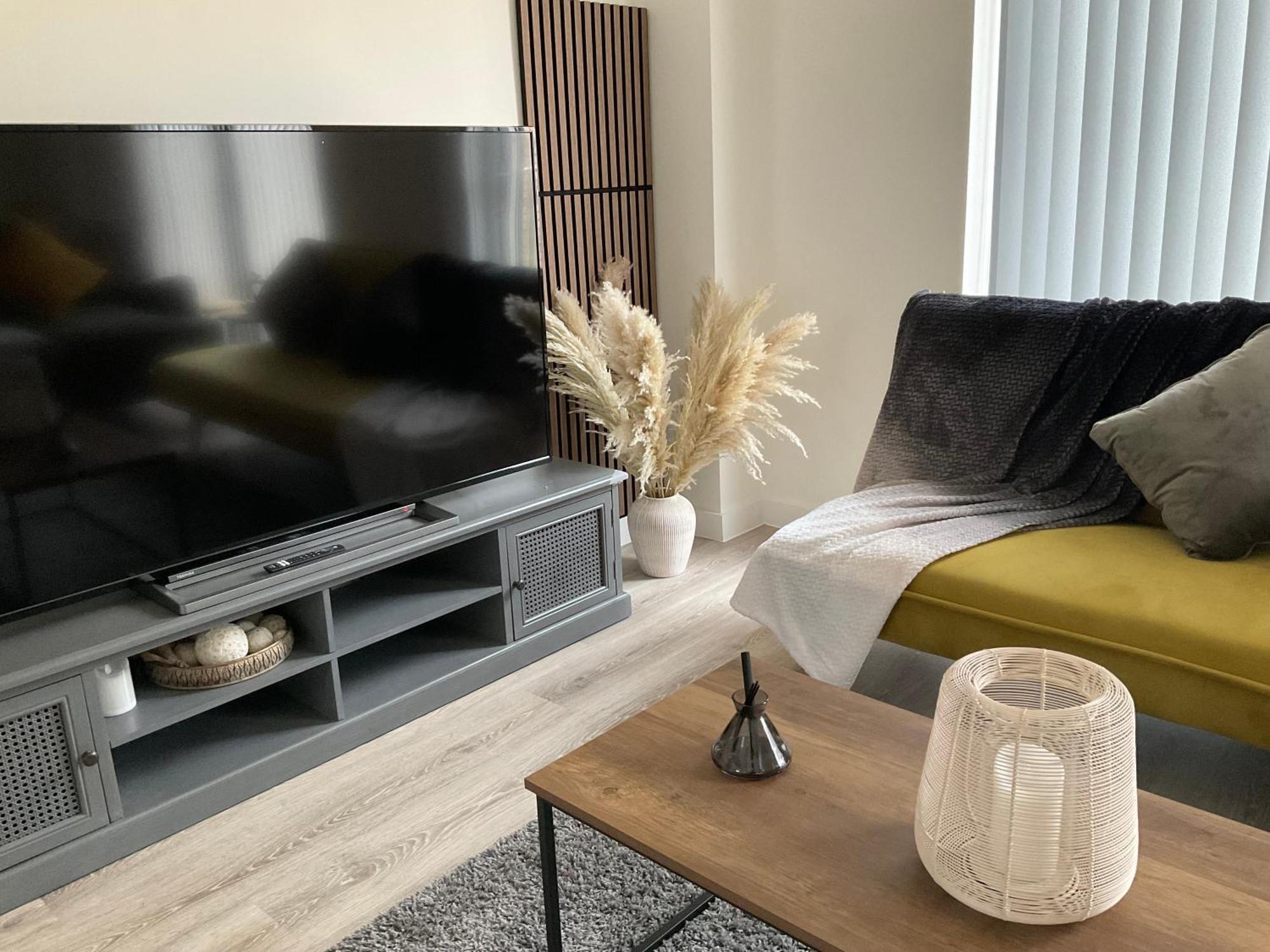 The Parkes A Stylish 3Br House, 5 Mins From Central Birmingham Close To The Edgbaston Stadium, The Hippodrome, Uob, Aston And Bcu, China Town, Kings Heath Bhx Airport And Much More 외부 사진