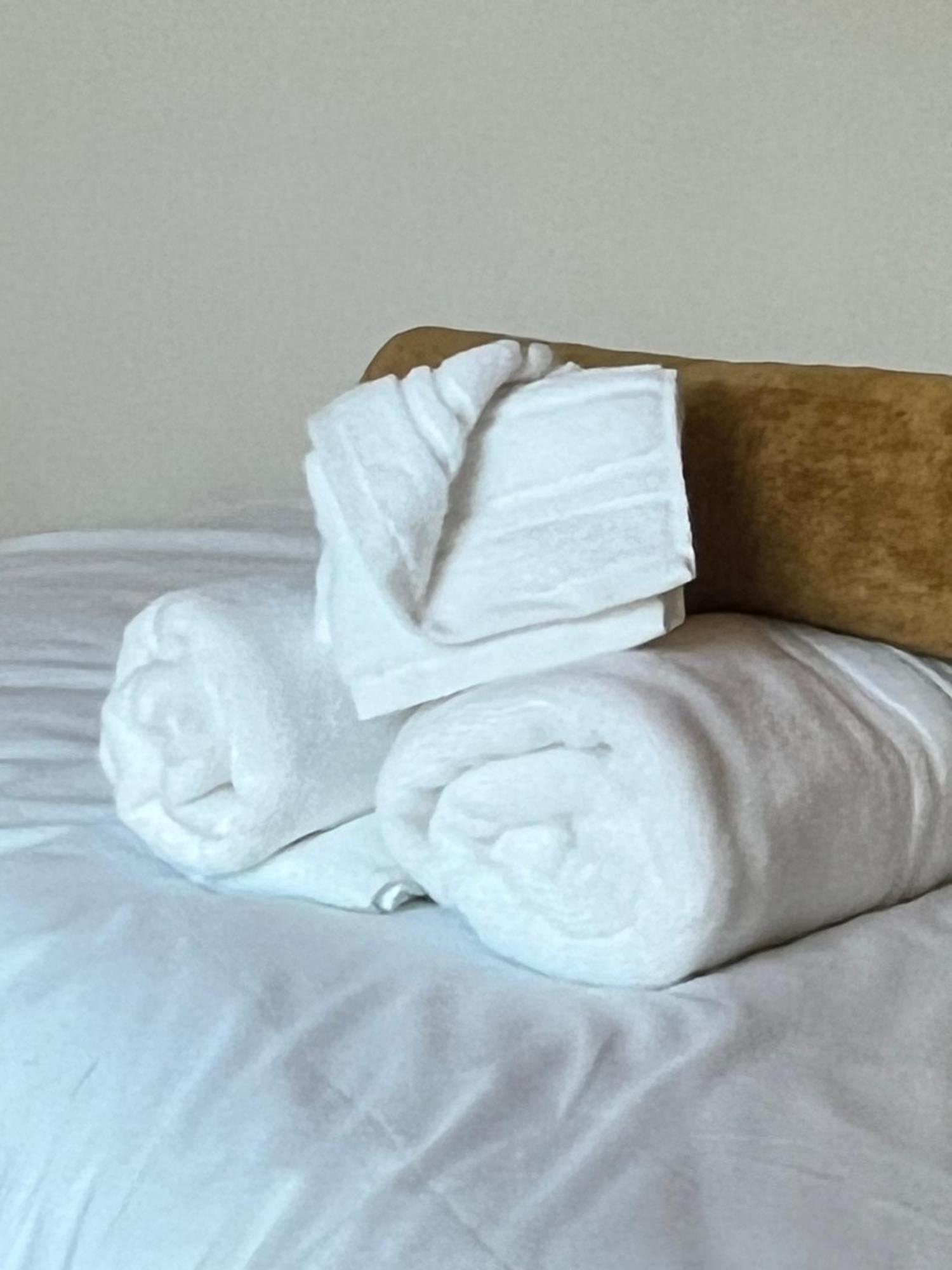 The Parkes A Stylish 3Br House, 5 Mins From Central Birmingham Close To The Edgbaston Stadium, The Hippodrome, Uob, Aston And Bcu, China Town, Kings Heath Bhx Airport And Much More 외부 사진