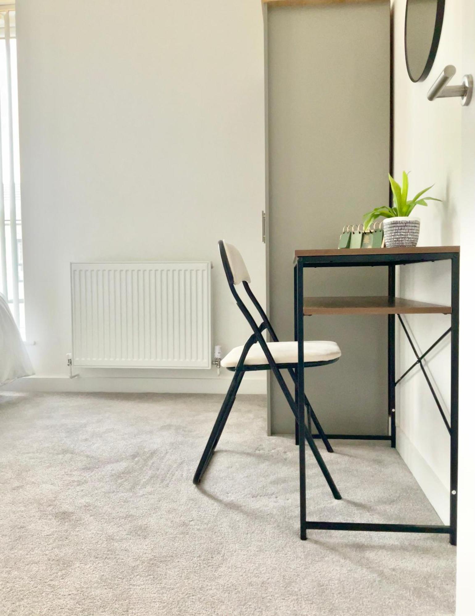 The Parkes A Stylish 3Br House, 5 Mins From Central Birmingham Close To The Edgbaston Stadium, The Hippodrome, Uob, Aston And Bcu, China Town, Kings Heath Bhx Airport And Much More 외부 사진